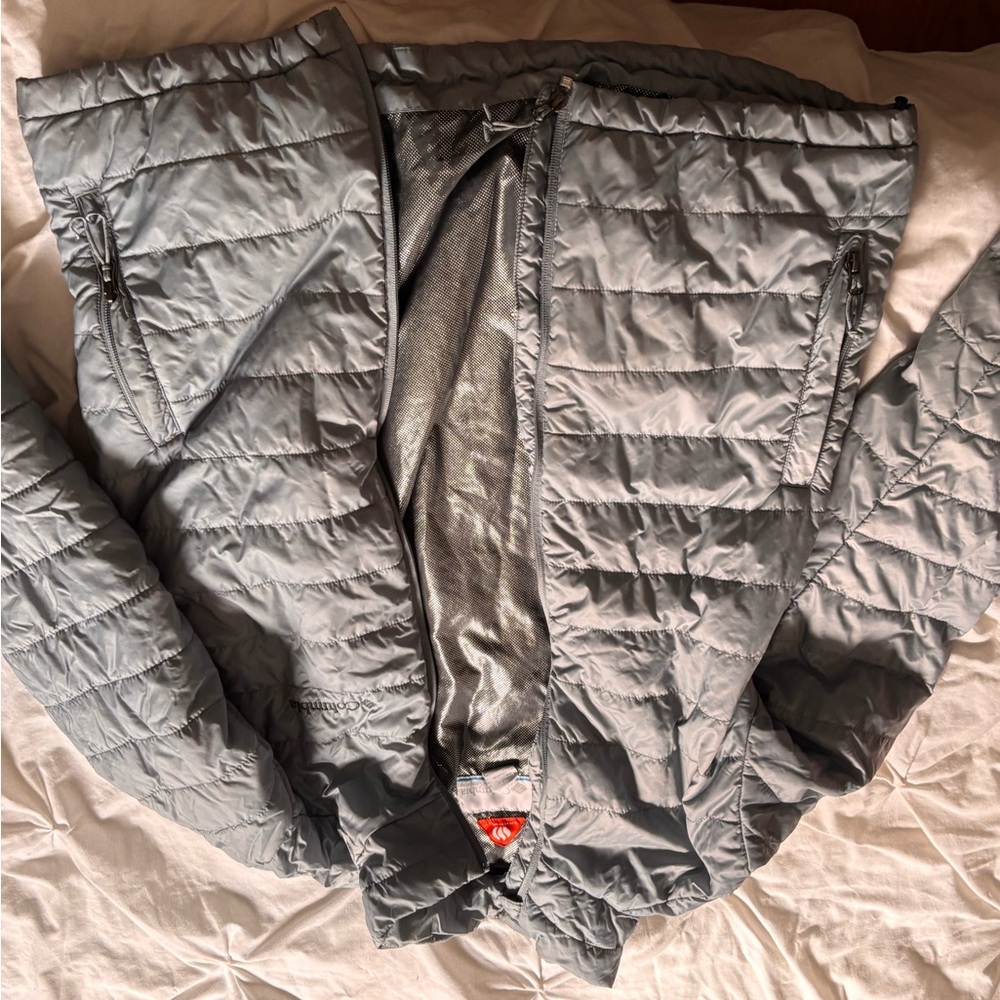 Columbia Men's Silver Puffer Jacket